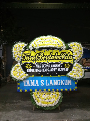Papan Bunga Duka di Pontang Legon